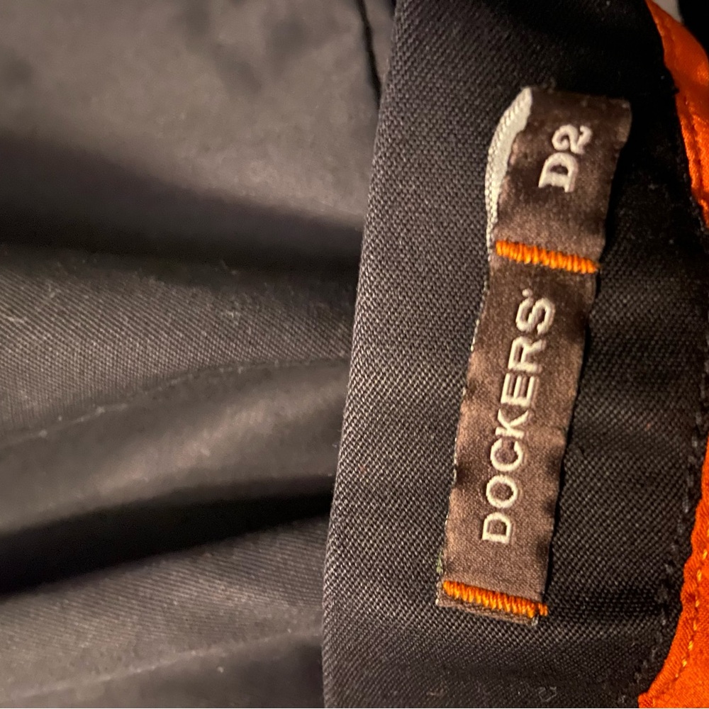 Dockers Black Chinos Smooth Fabric